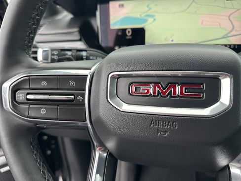 Certified 2025 GMC Acadia Elevation image 26