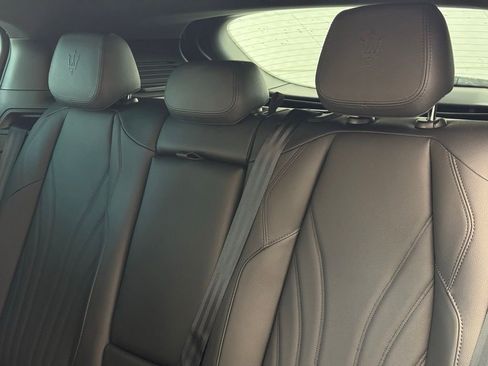 Used 2024 Maserati Grecale GT image 15