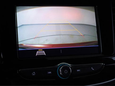 Certified 2022 Buick Encore Preferred AWD/4WD image 15