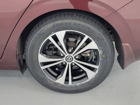 Used 2022 Nissan Sentra SV image 11