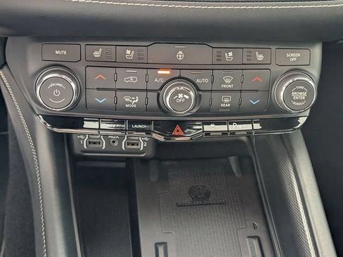 Used 2021 Dodge Durango SRT w/ Trailer Tow Group IV AWD/4WD image 23