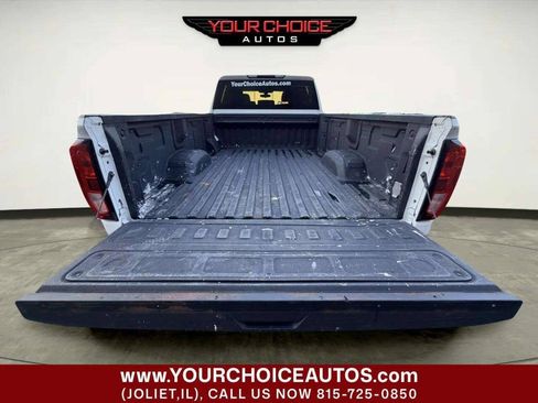 Used 2021 GMC Sierra 3500 4x4 Crew Cab w/ Convenience Package image 5