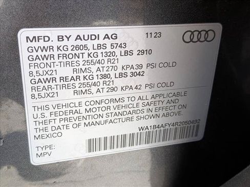 Used 2024 Audi SQ5 Premium Plus w/ Premium Plus Package AWD/4WD image 23