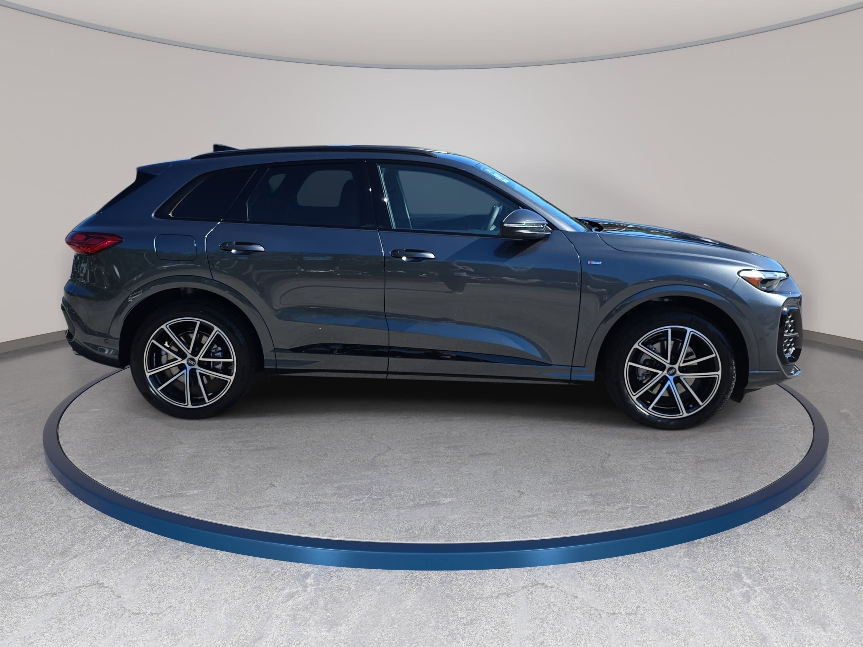 New 2026 Audi Q5 Prestige AWD/4WD image 4