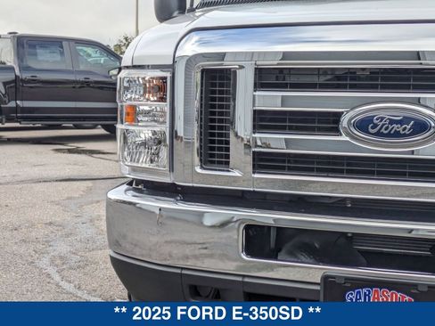 New 2025 Ford E-350 and Econoline 350 Super Duty w/ Power Equipment Group RWD image 11