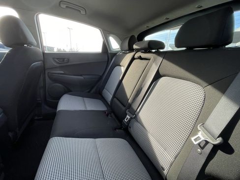 Used 2022 Hyundai Kona SE image 25