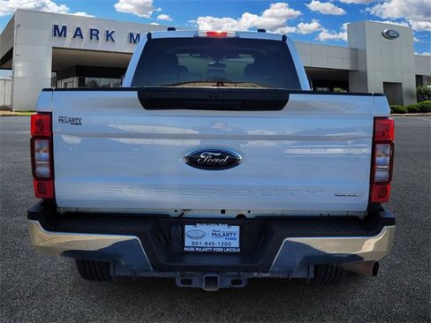 Used 2022 Ford F250 XLT w/ XLT Premium Package image 4