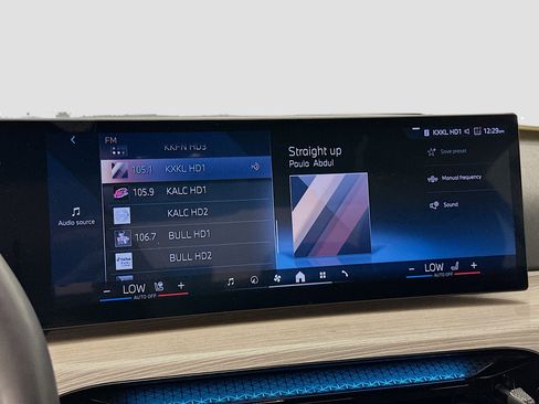 Used 2025 BMW 330i xDrive Sedan image 21