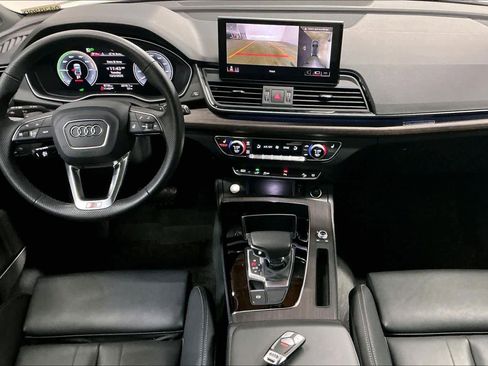 Used 2025 Audi Q5 e Premium Plus w/ Premium Plus Package image 17