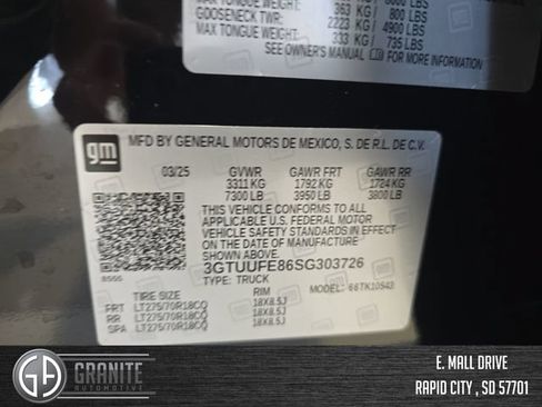 Used 2025 GMC Sierra 1500 AT4X AWD/4WD image 30