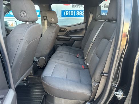 Used 2023 Chevrolet Colorado W/T RWD image 33