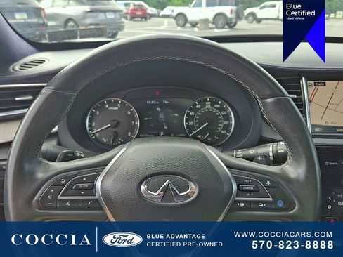 Used 2019 INFINITI QX50 Essential w/ Sensory Package AWD/4WD image 18