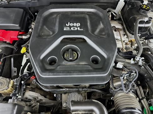 Used 2019 Jeep Wrangler Unlimited Sport S AWD/4WD image 37