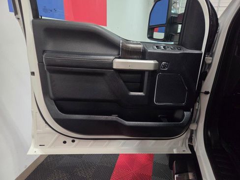 Used 2020 Ford F450 Lariat w/ Lariat Ultimate Package image 33