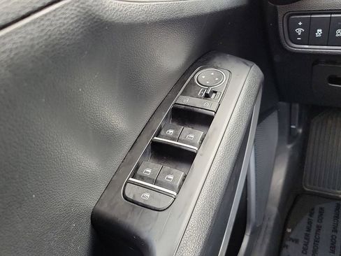 Used 2024 Kia Soul LX w/ Option Group 015 image 13