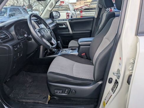 Used 2021 Toyota 4Runner SR5 image 27