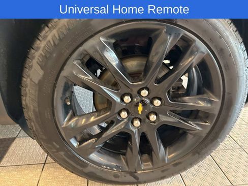 Used 2019 Chevrolet Blazer LT w/ Sun and Wheels Package image 17