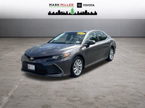 Certified 2024 Toyota Camry LE FWD image 1