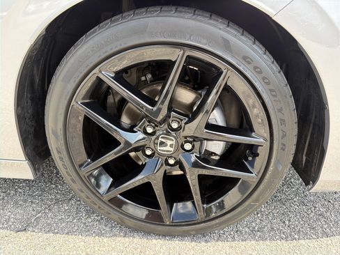 Used 2024 Honda Civic Sport image 22