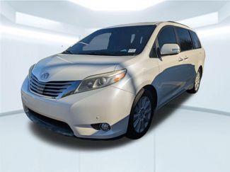 Used 2016 Toyota Sienna Limited Premium video 1