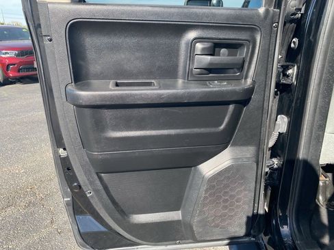 Used 2015 RAM 1500 Tradesman w/ Popular Equipment Group image 28