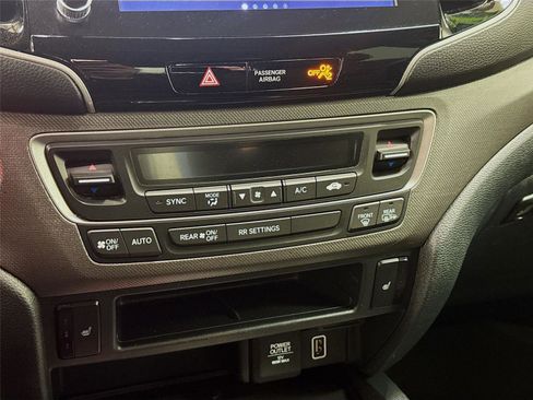 Used 2022 Honda Ridgeline RTL image 15