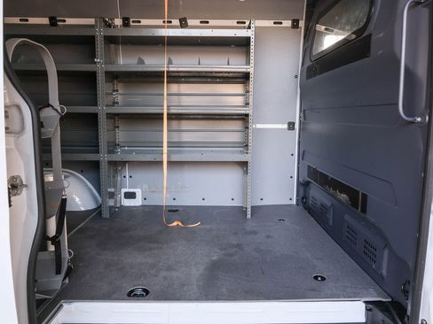 Used 2023 Mercedes-Benz Sprinter 2500 image 17