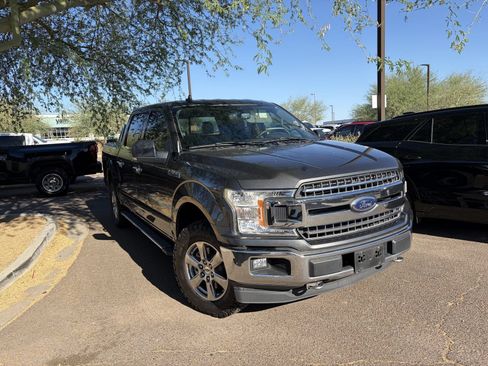 Used 2020 Ford F150 XLT w/ Equipment Group 302A Luxury AWD/4WD image 5