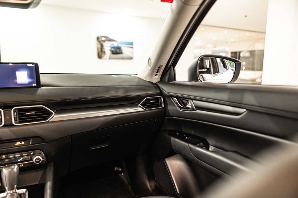 Used 2021 MAZDA CX-5 Touring AWD/4WD image 35