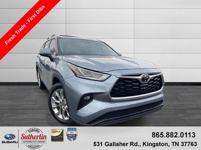 Used 2023 Toyota Highlander Limited