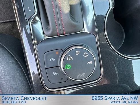 Used 2025 Chevrolet Blazer RS w/ Driver Confidence II Package AWD/4WD image 22