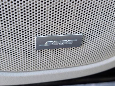 Used 2021 GMC Acadia Denali w/ Denali Ultimate Package image 23