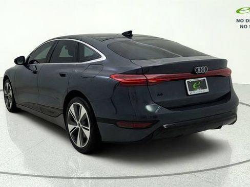 Used 2025 Audi A6 e-tron Premium Plus w/ Premium Plus RWD image 7