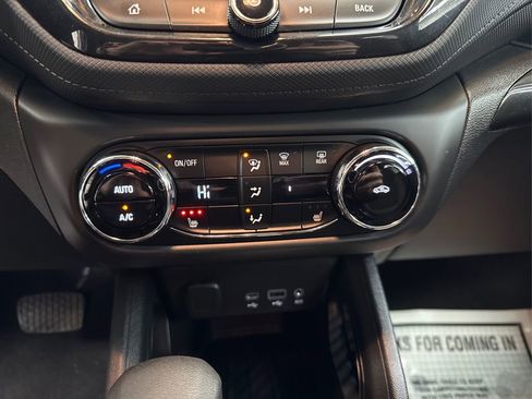 Used 2023 Chevrolet TrailBlazer LT w/ Convenience Package image 27