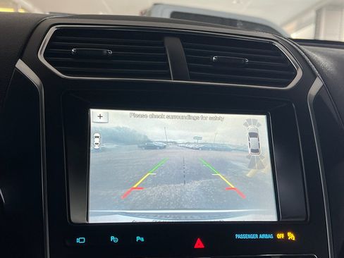 Used 2018 Ford Explorer Limited w/ Equipment Group 301A image 32