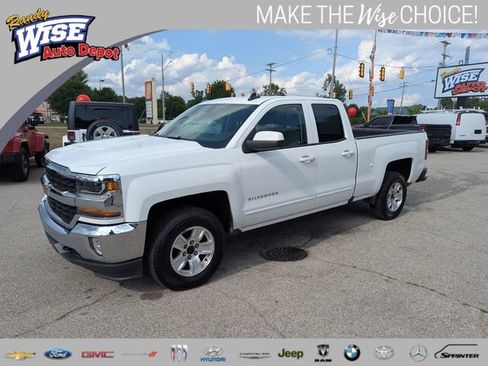 Used 2017 Chevrolet Silverado 1500 LT w/ All Star Edition AWD/4WD image 7