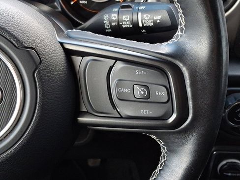 Used 2021 Jeep Wrangler Unlimited Sport image 22