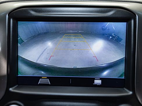 Used 2021 Chevrolet Silverado 1500 LT Trail Boss w/ Bed Protection Package image 18