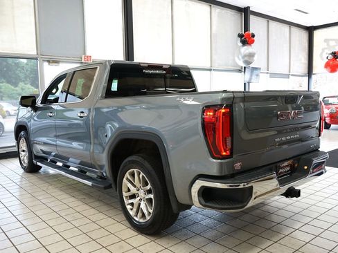 Used 2019 GMC Sierra 1500 SLT w/ SLT Premium Plus Package AWD/4WD image 4