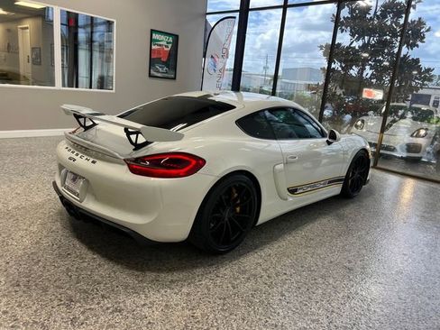 Used 2016 Porsche Cayman GT4 image 11
