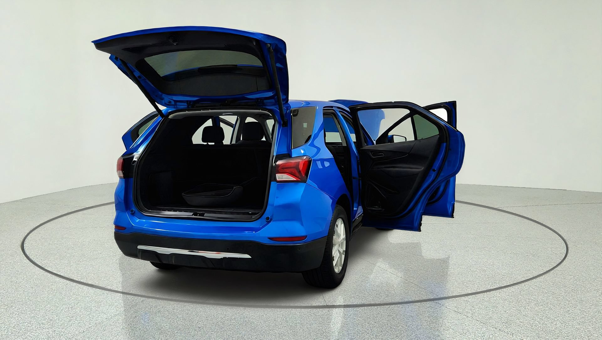 Certified 2024 Chevrolet Equinox LT w/ LPO, Floor Liner Package FWD image 12