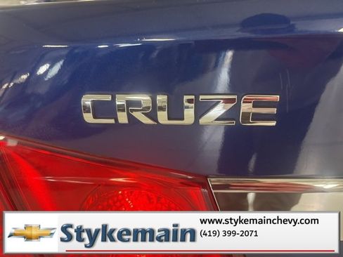 Used 2013 Chevrolet Cruze LT image 34