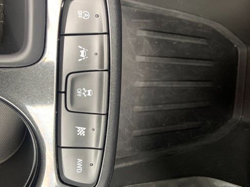 Certified 2025 Chevrolet TrailBlazer LT AWD/4WD image 16