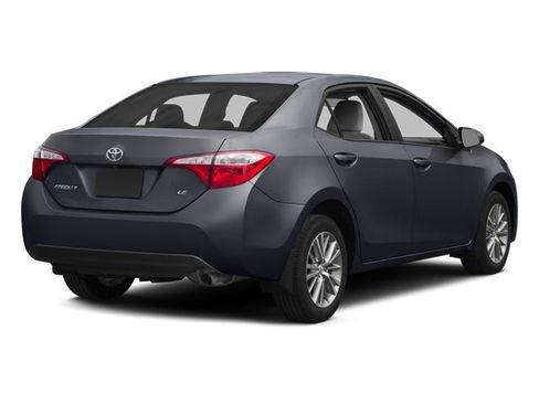 Used 2014 Toyota Corolla LE FWD image 2