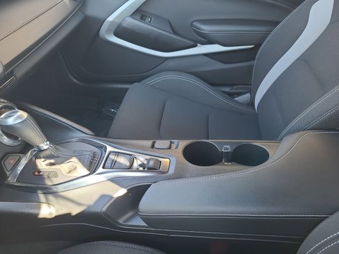 Used 2021 Chevrolet Camaro SS image 15