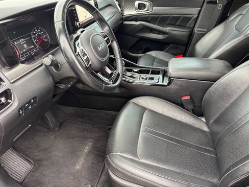 Used 2022 Kia Sorento SX image 10