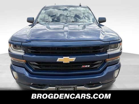 Used 2017 Chevrolet Silverado 1500 LT w/ All Star Edition AWD/4WD image 8