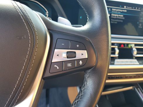 Used 2023 BMW X5 xDrive45e w/ Executive Package image 31