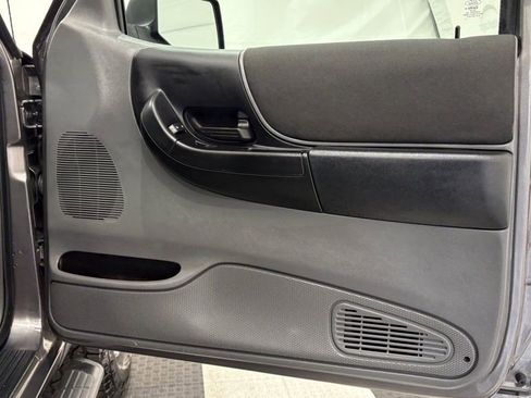 Used 2011 Ford Ranger XLT image 23