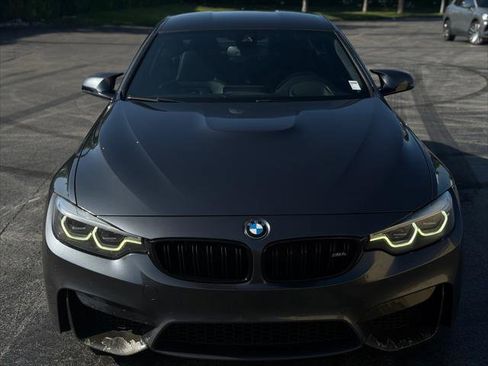 Used 2018 BMW M4 Coupe RWD image 11